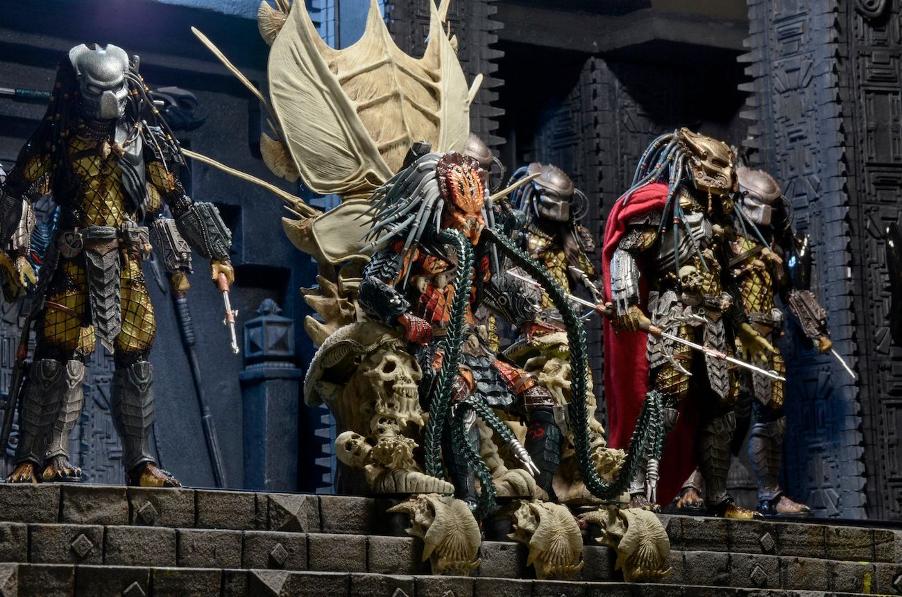 Predator Bone Throne Diorama On The Way