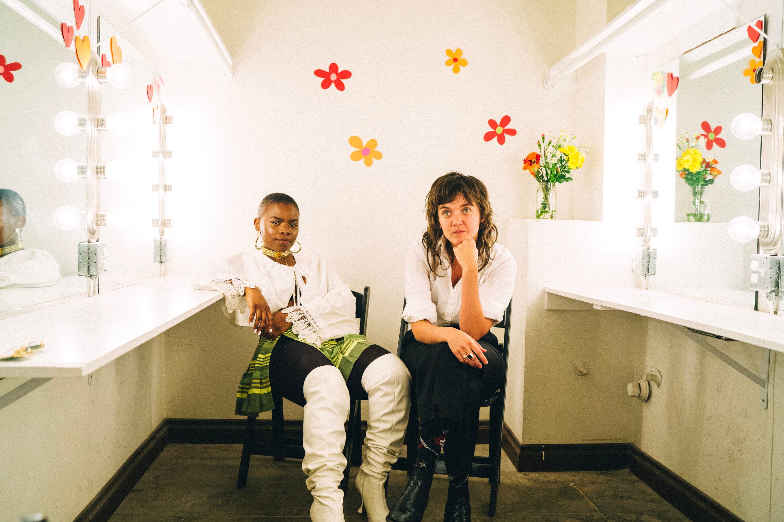 Vagabon and Courtney Barnett Cover “Reason To Believe”