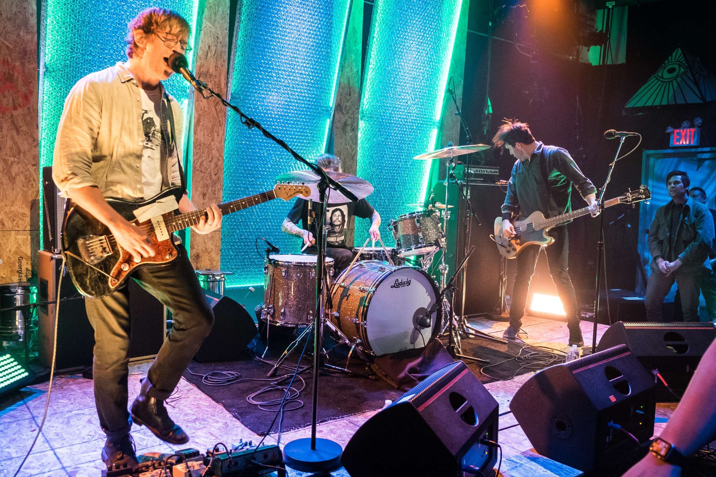 Watch Metz’s Entire Performance From The Chris Gethard Show!