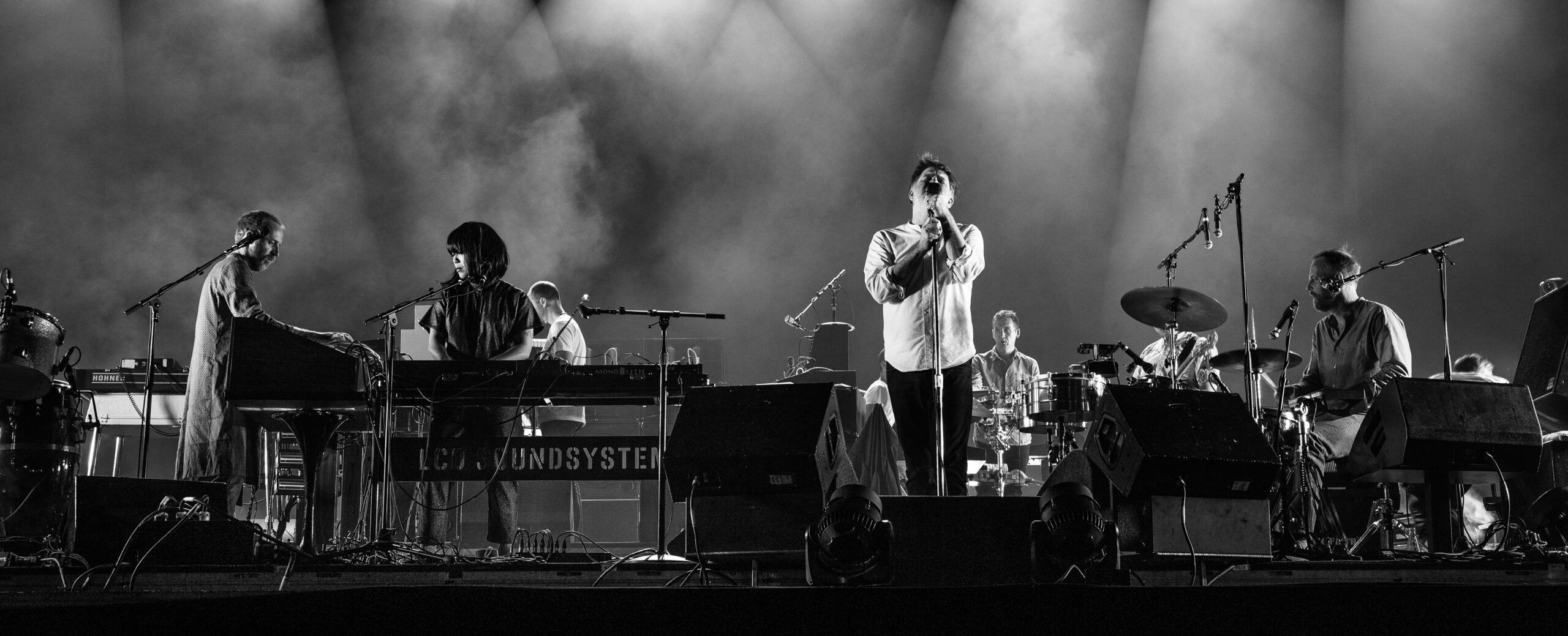LCD SOUNDSYSTEM: 10th ANNIVERSARY 5LP VINYL BOX SET REPRESS OF LIVE AT MADISON SQUARE GARDEN