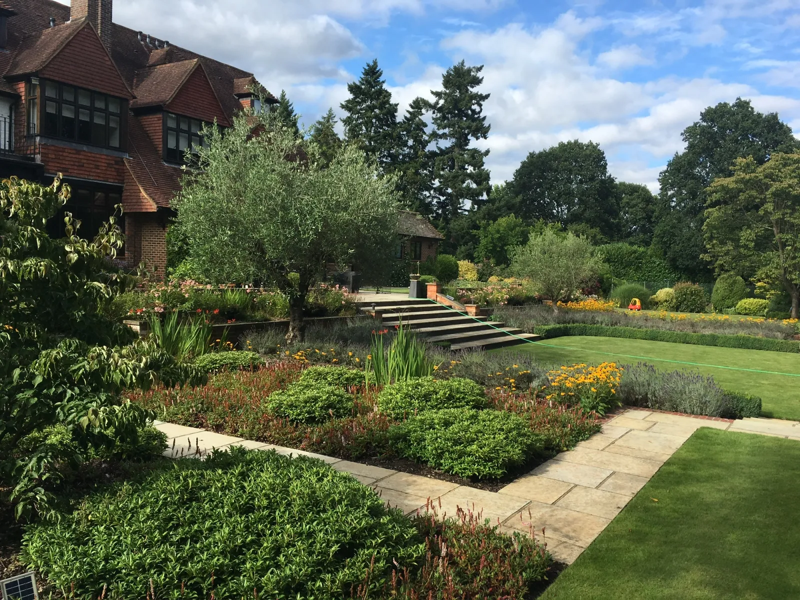 Estate grounds maintenance