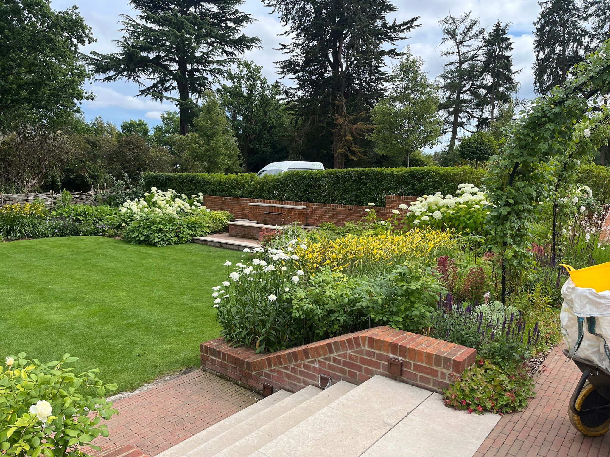 Flower beds, paths and steps