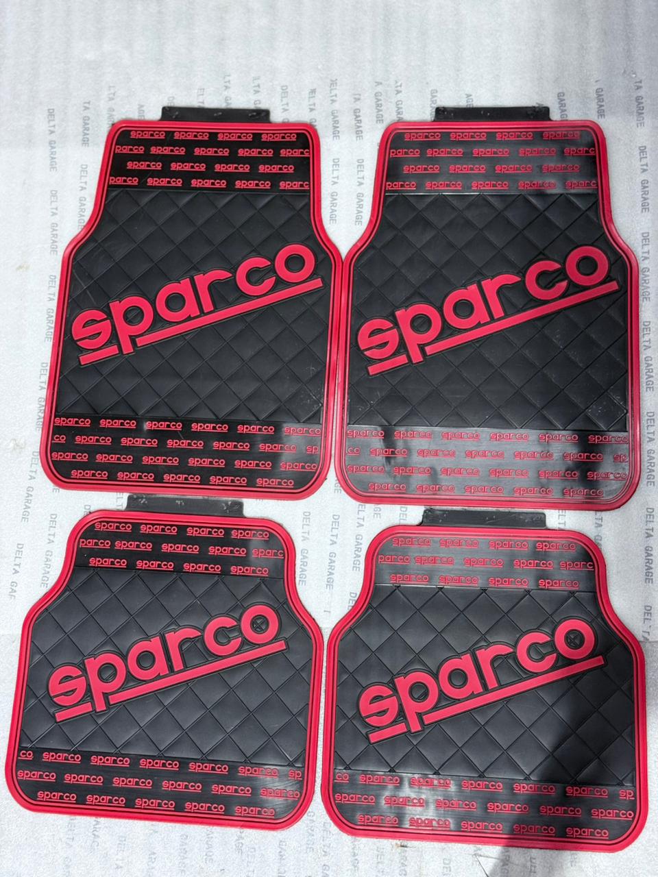  Sparco Black Rubber Car Floor Mats with red Stripe 