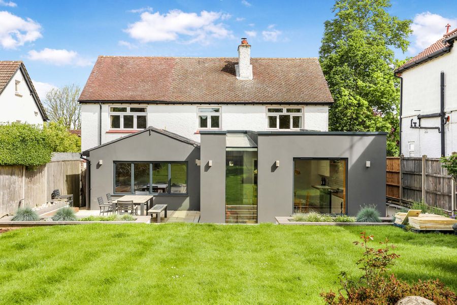Briar Lane, SM5