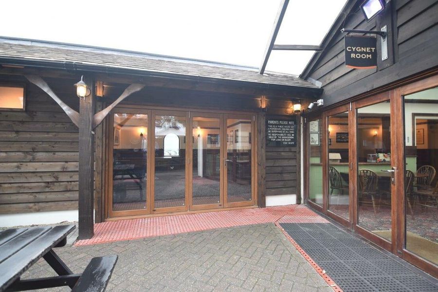 The Hope, Carshalton
