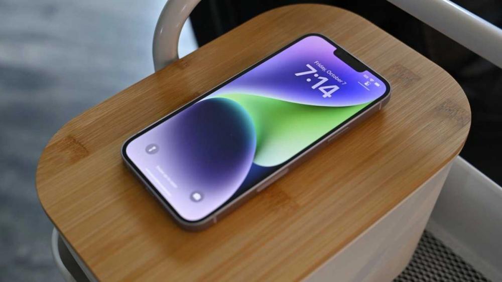 Apple’dan Eski iPhone’lara Kritik Güncelleme: iOS 16.7.16 ve iOS 15.8.8 Yayında