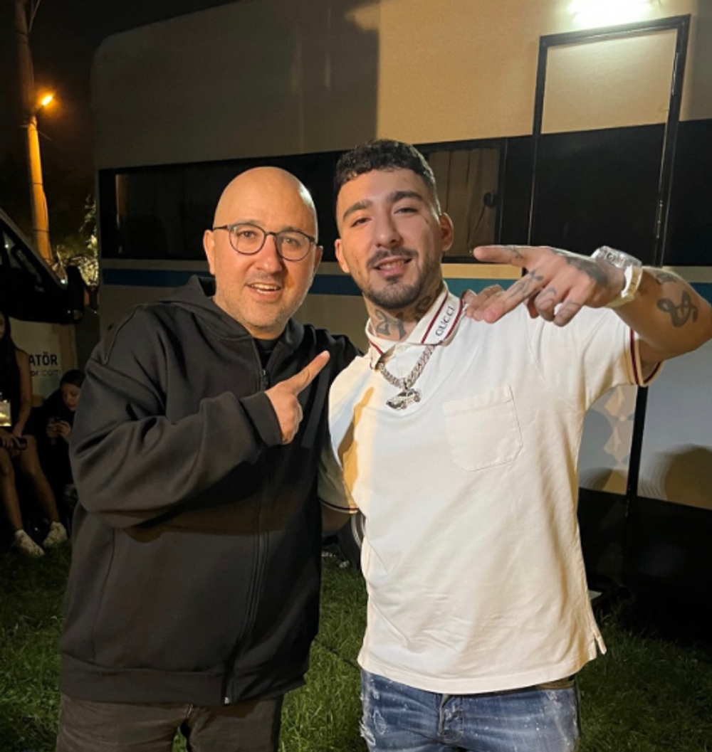 Rap Dünyasının İki Devi Bir Araya Geldi: Kayra ve Uzi'den Sürpriz Buluşma
