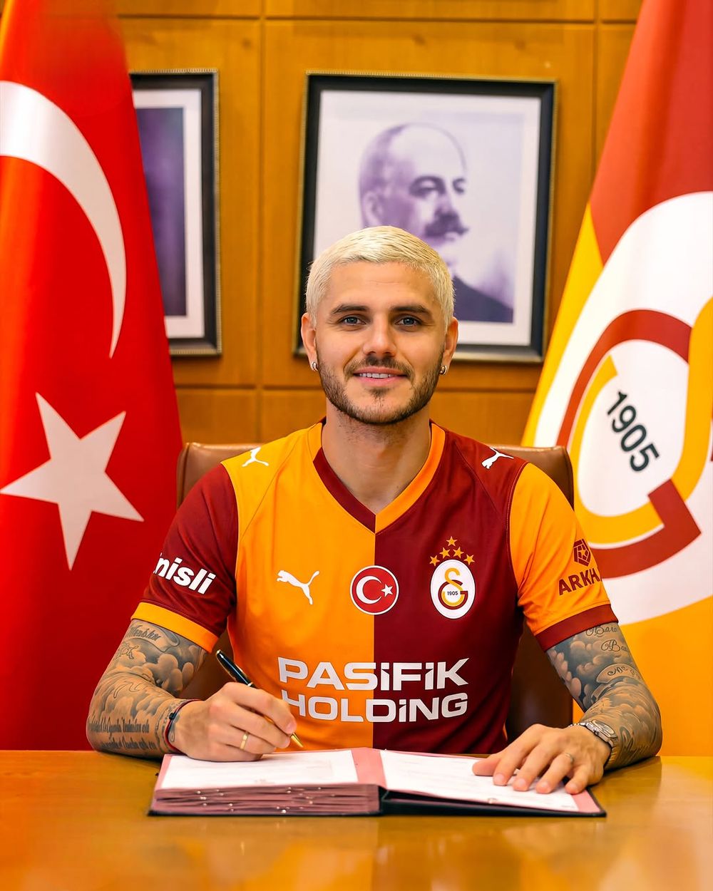 Mauro Icardi'den Galatasaray'a Müjde: Yıllık 4 Milyon Euroluk Teklif Kabul Edildi, Sözleşme Uzatılıyor! 💛❤️🤝