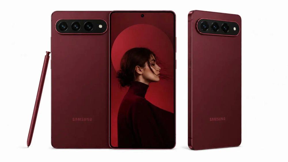 Samsung Galaxy S27 Ultra Kamerası ile Üzecek