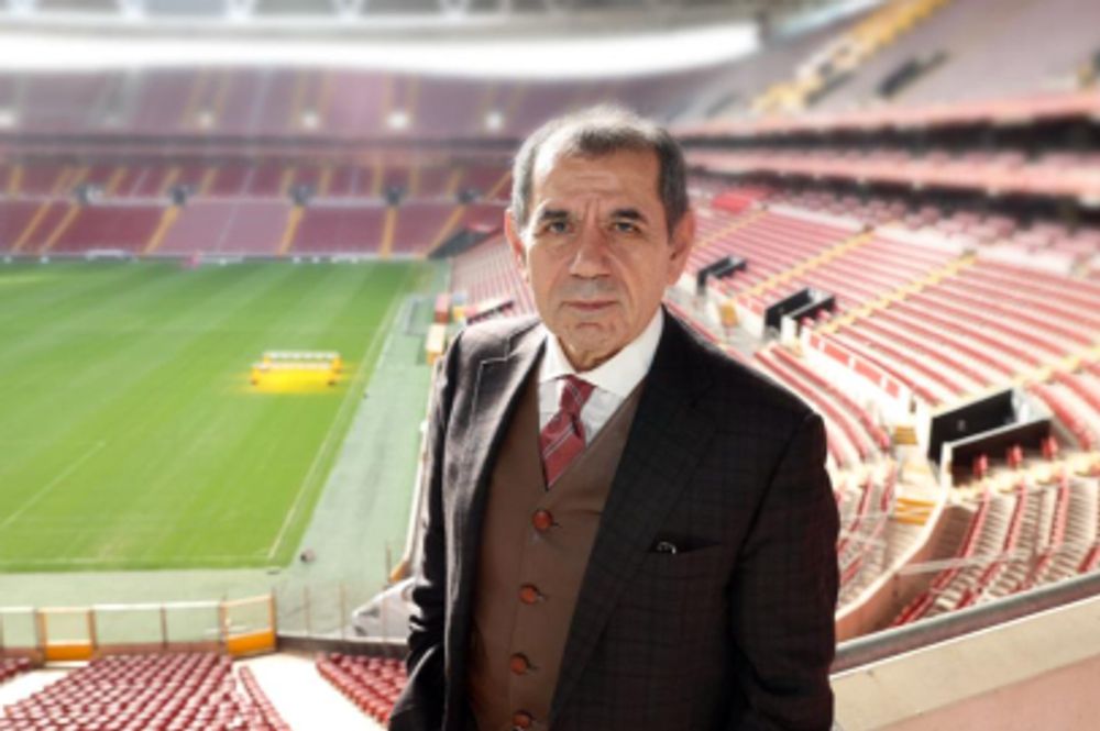 Başkan Dursun Aydın Özbek'ten şampiyonluk mesajı: "Tarih yazmaya devam ediyoruz"