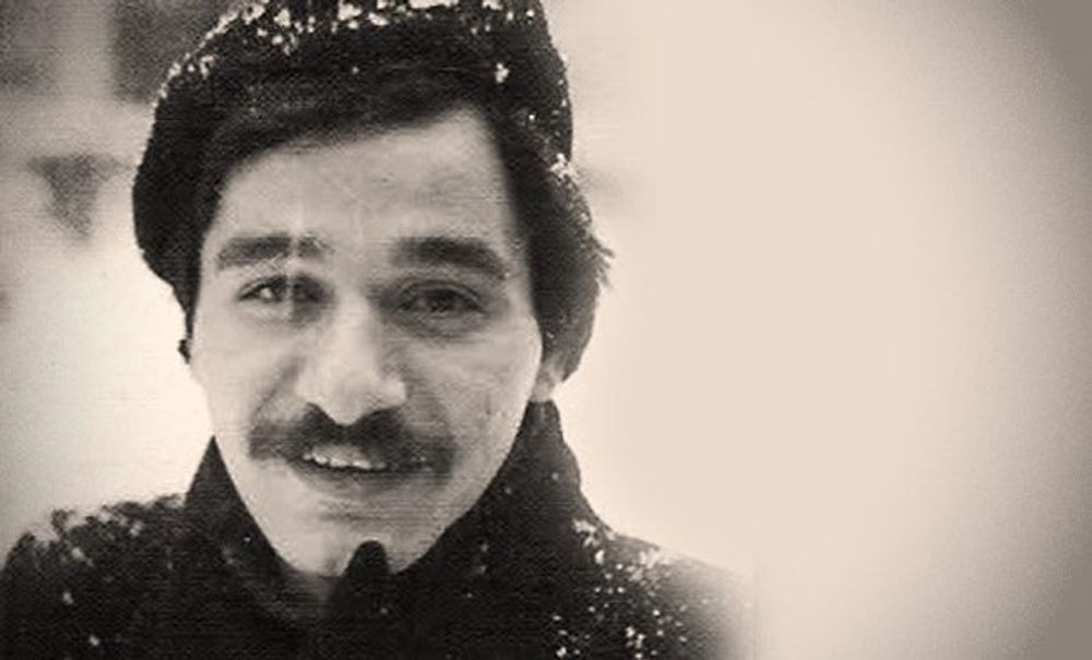 Ahmet Erhan'dan Yürek Sızlatan Dizeler: "Enlemler boylamların ardından konuşur"