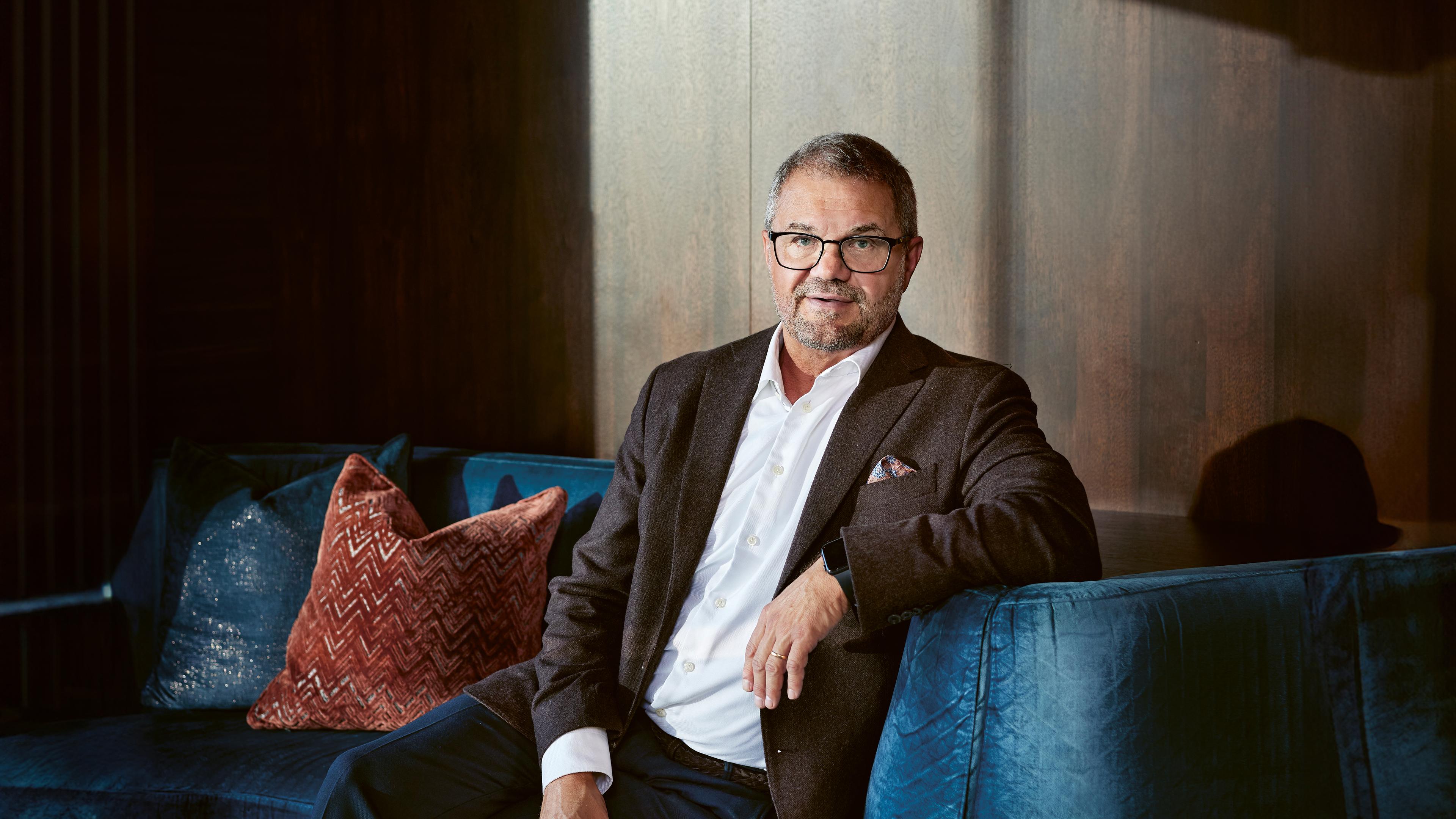 CEO Elof Hansson Group