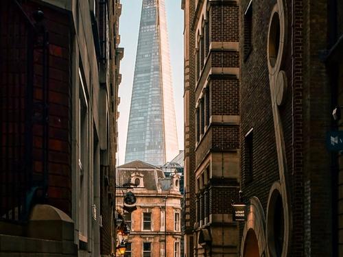 London’s Oldest Streets Are Hiding Between Its Newest Buildings