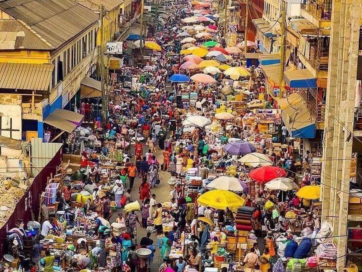 Accra After Breakfast: Market, Makers & Street Food photo 5