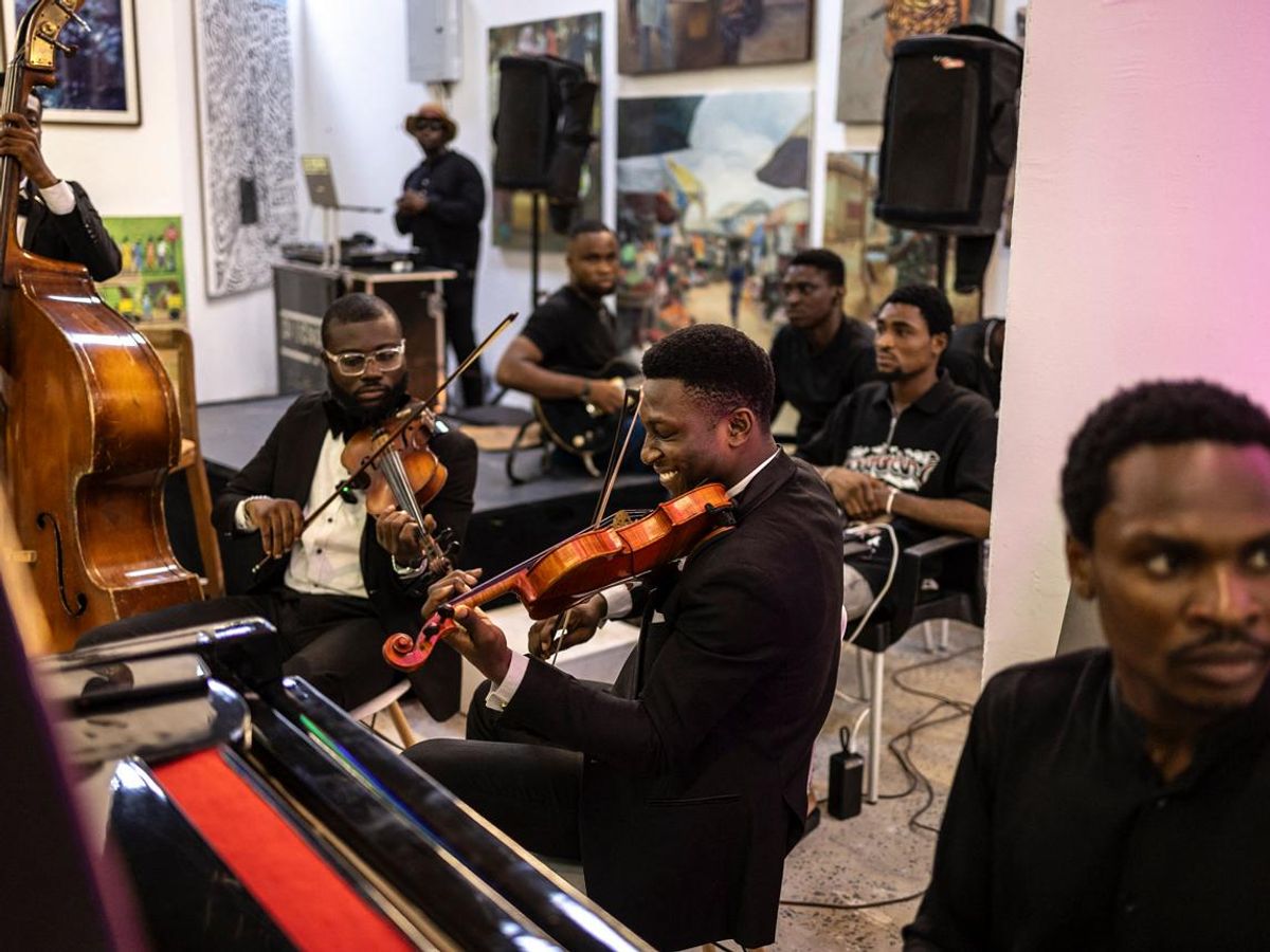 Lagos Creative Pulse: Art, Music & Modern City Life photo 1