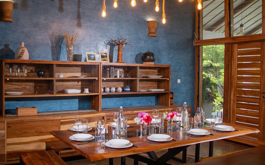 Accra Kitchen Table