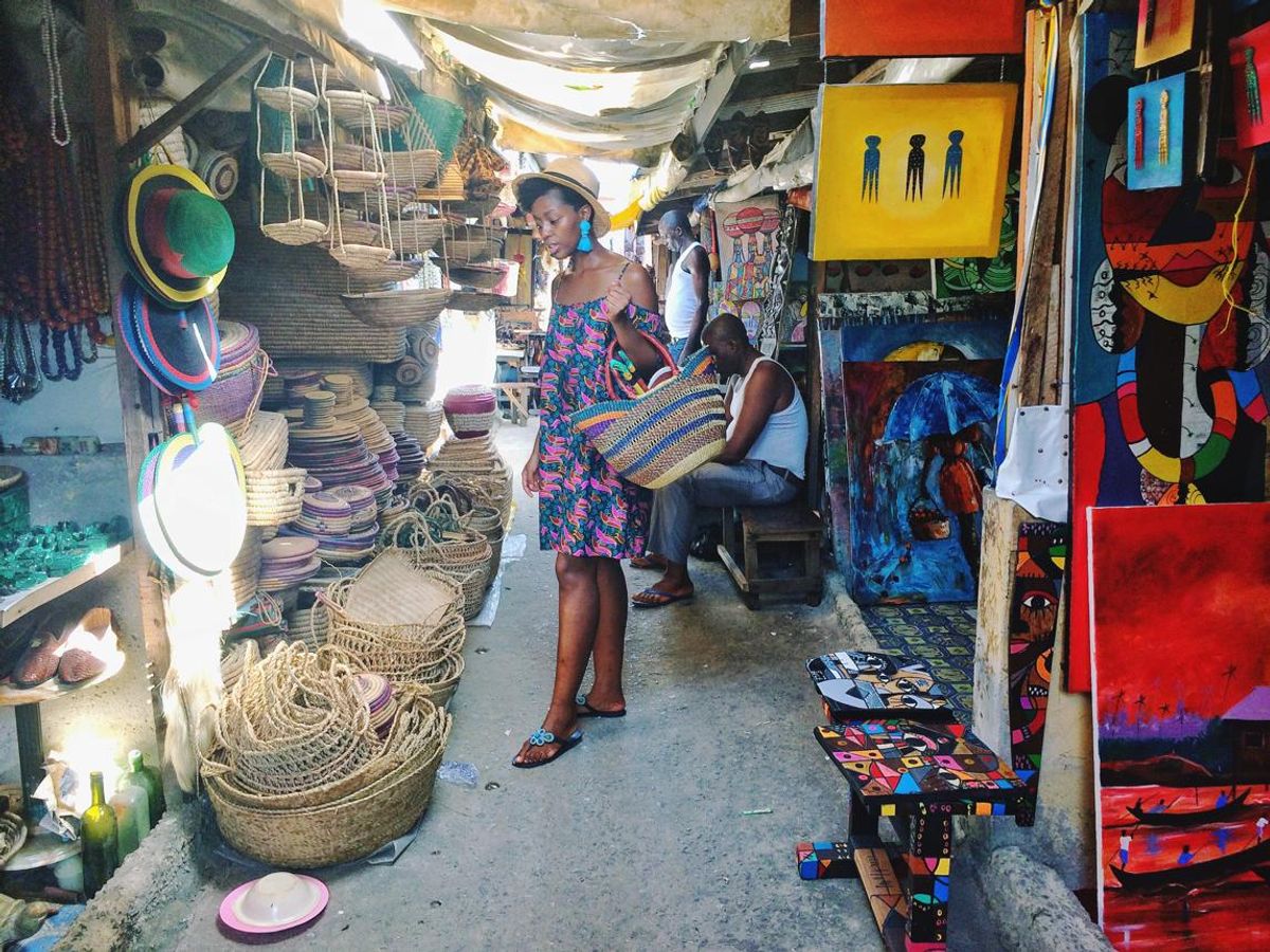 Lagos Market & Makers Lab photo 4
