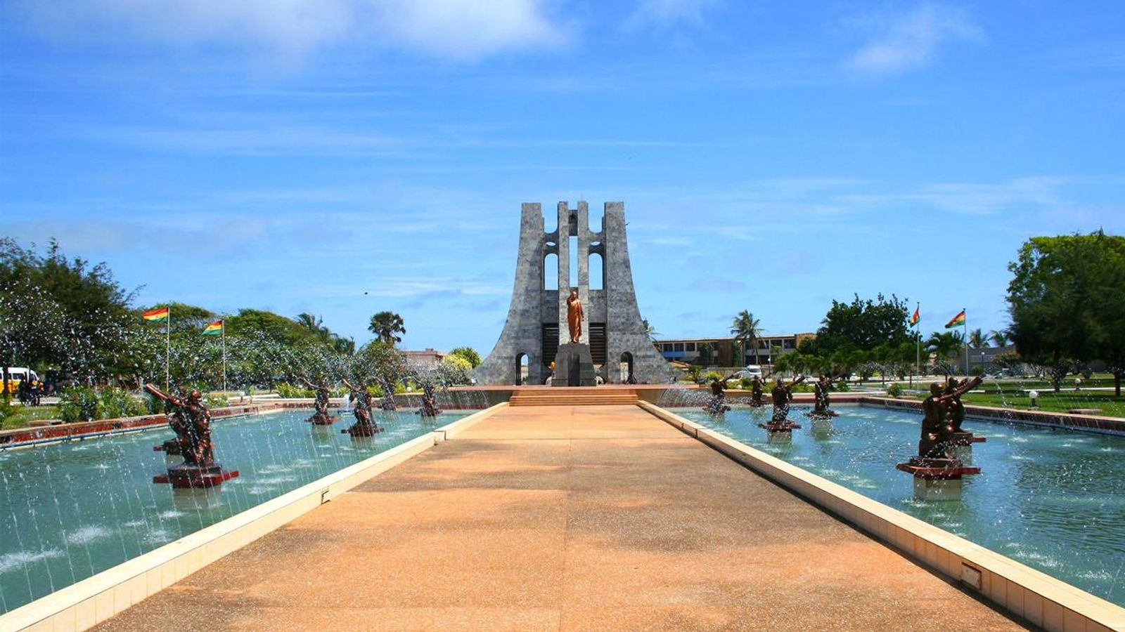 Accra: Black Star to Backstreet