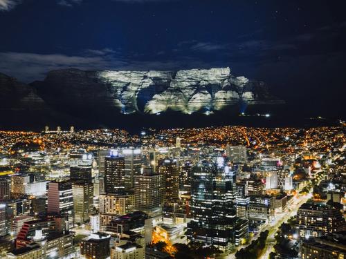 Cape Town After Dark Is a Different City