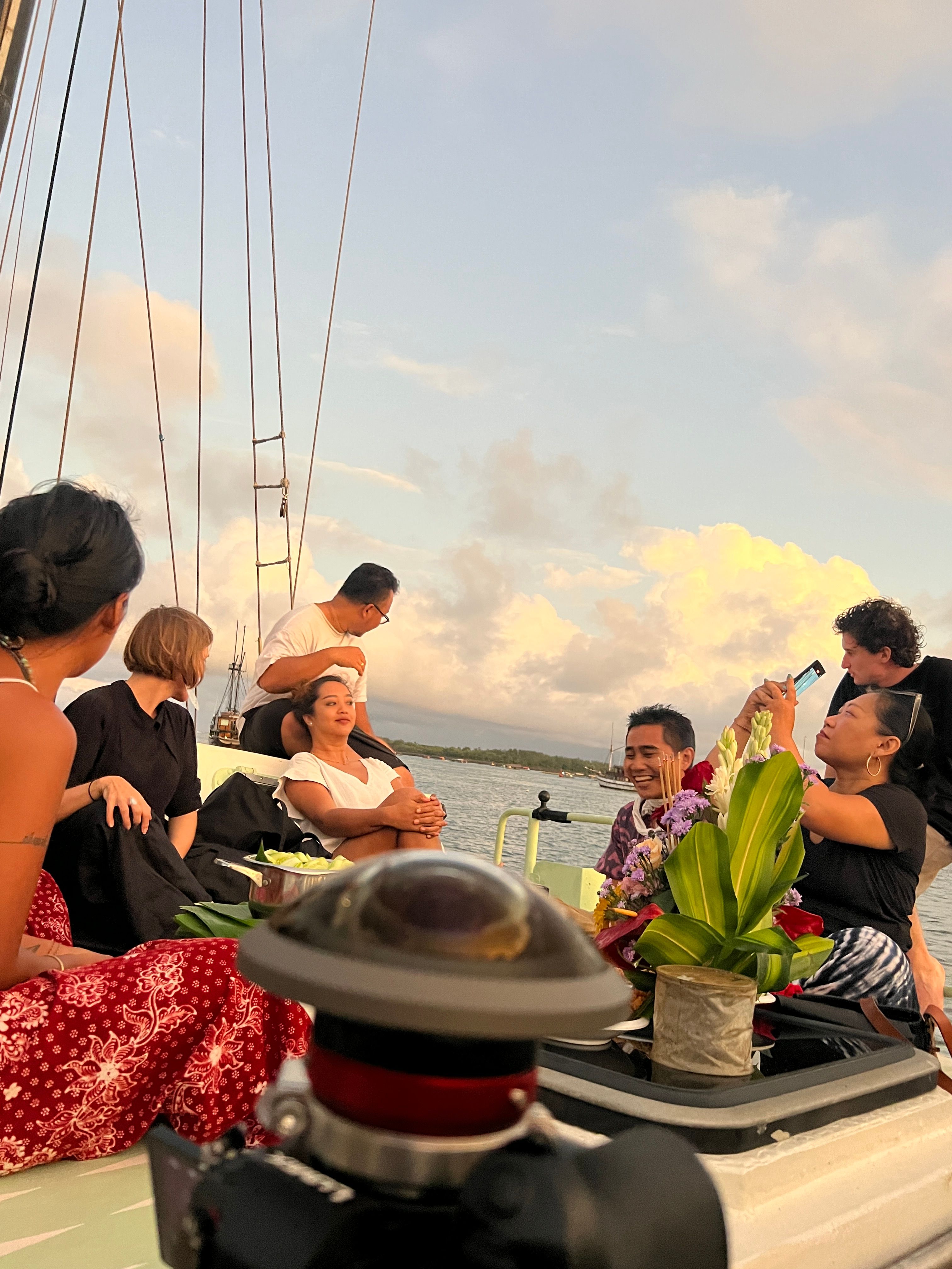 The Voyage of Arka Kinari Behind the Scenes