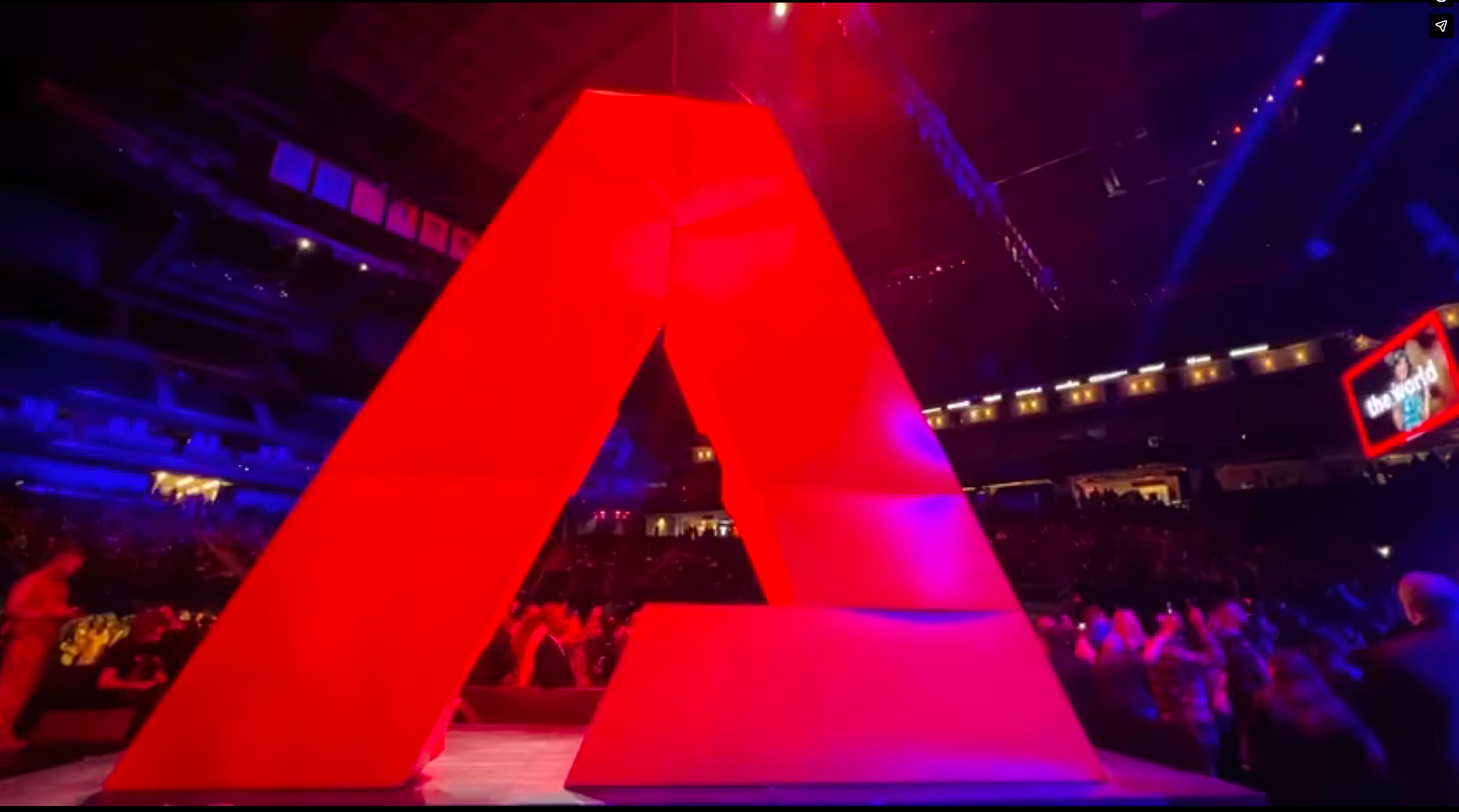 Performing Live Visuals for Adobe’s 40th Birthday celebration
