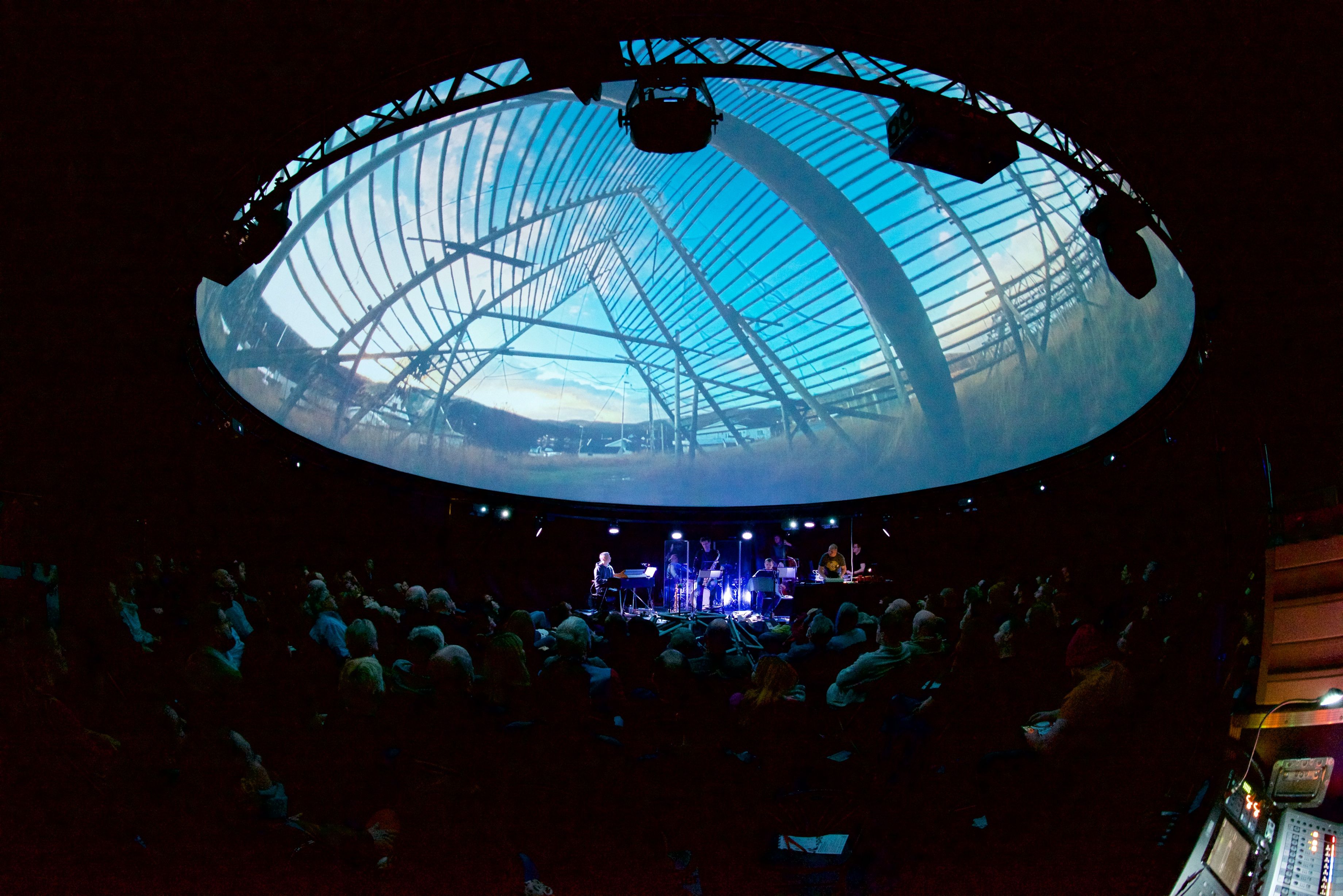 Juniper Immersive Live XR Performance