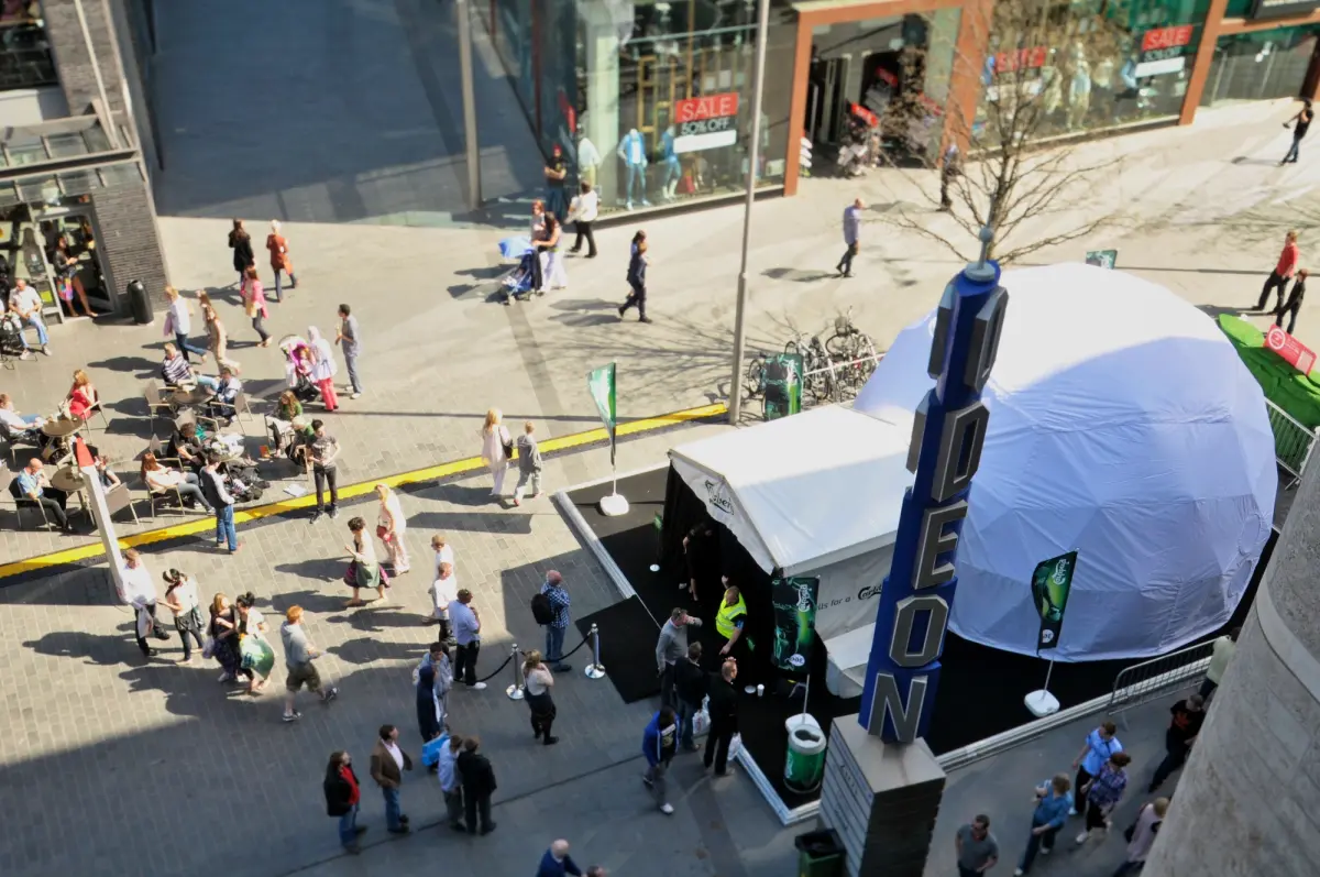 Immersive brand awareness for Carslberg