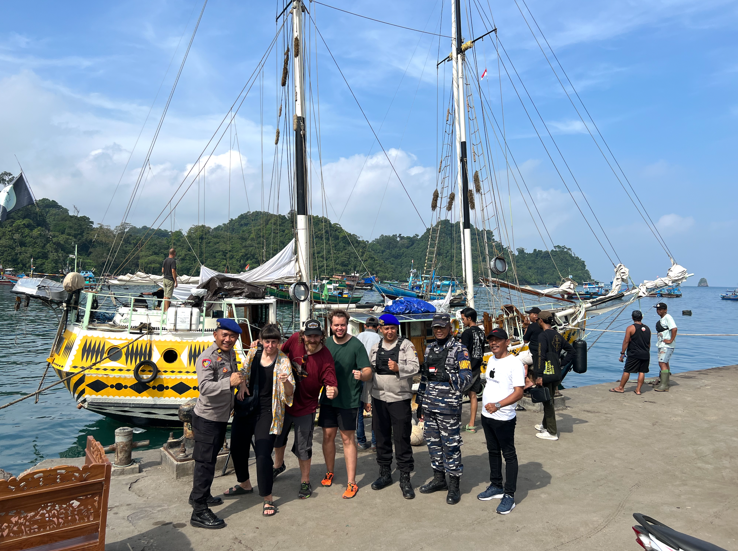 The Voyage of Arka Kinari Behind the Scenes