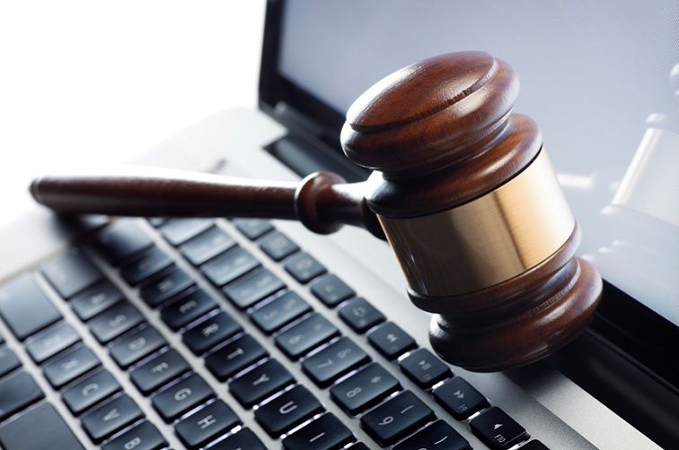 We work with law firms from 10 to 150 employees, and are versed in many legal technologies and software solutions. Some of these solutions include: