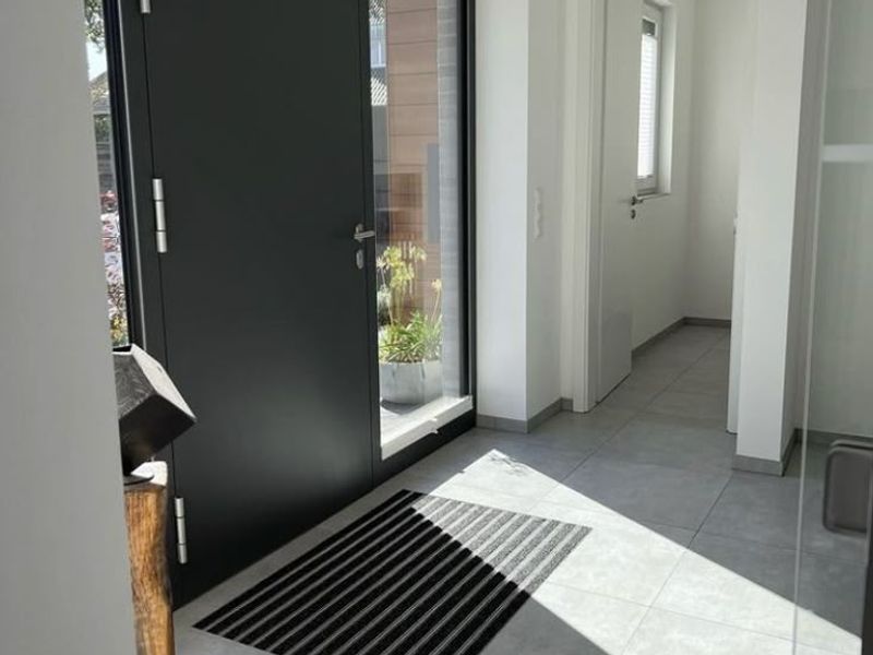 Haustür mit Seitenteil - Bild 1