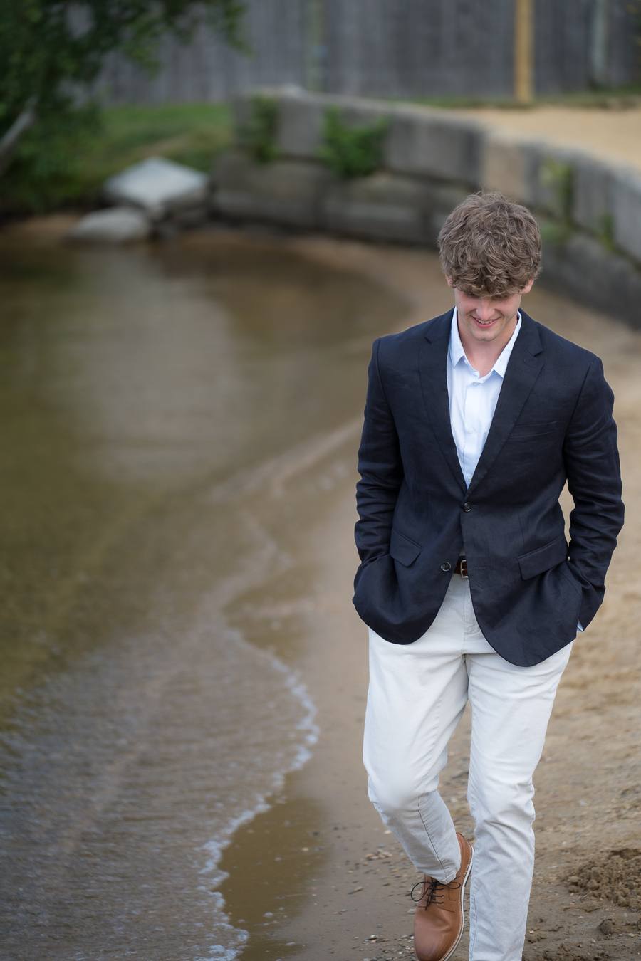 Senior portrait — outdoor