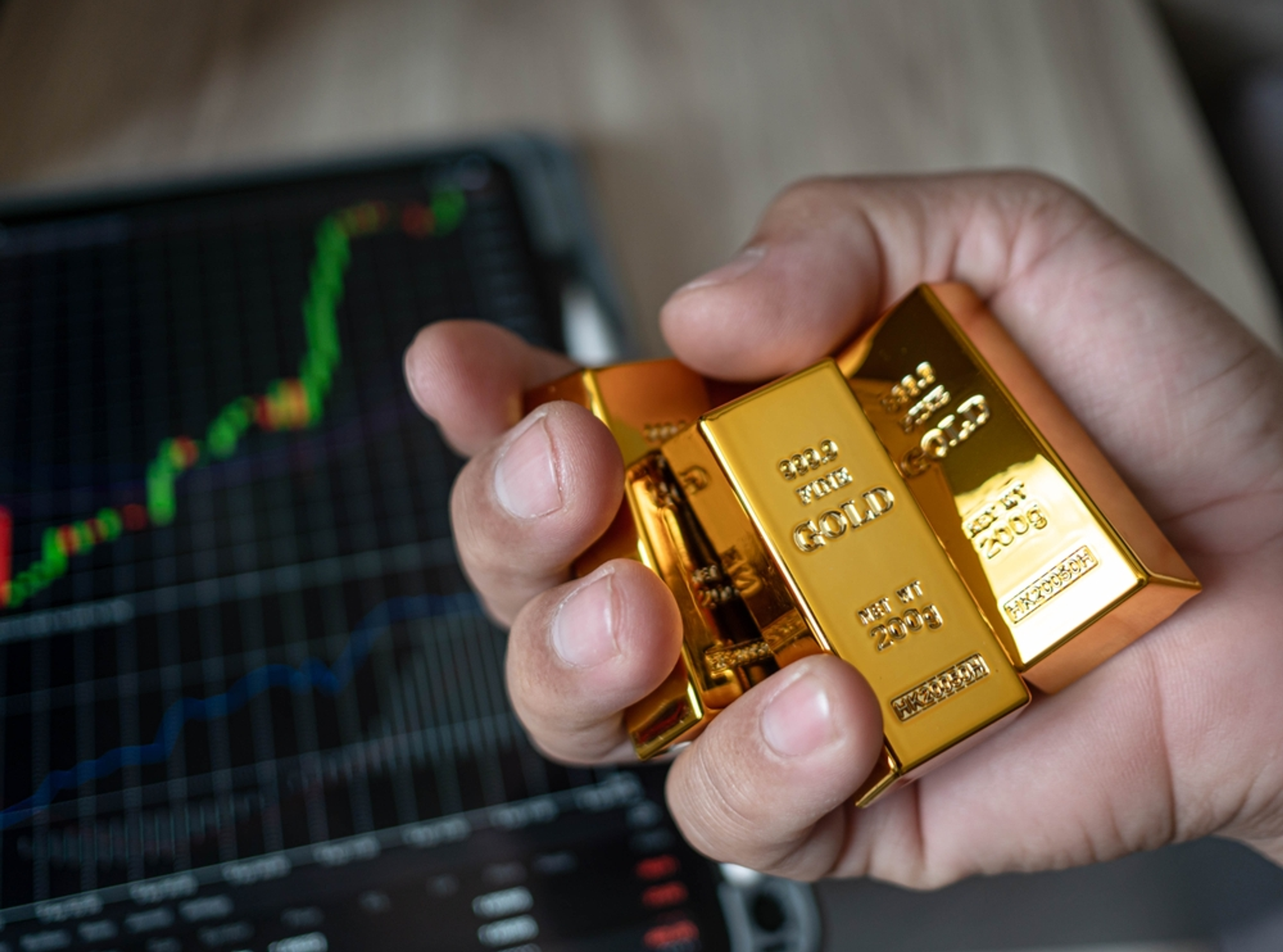 Best Countries to Buy and Store Gold