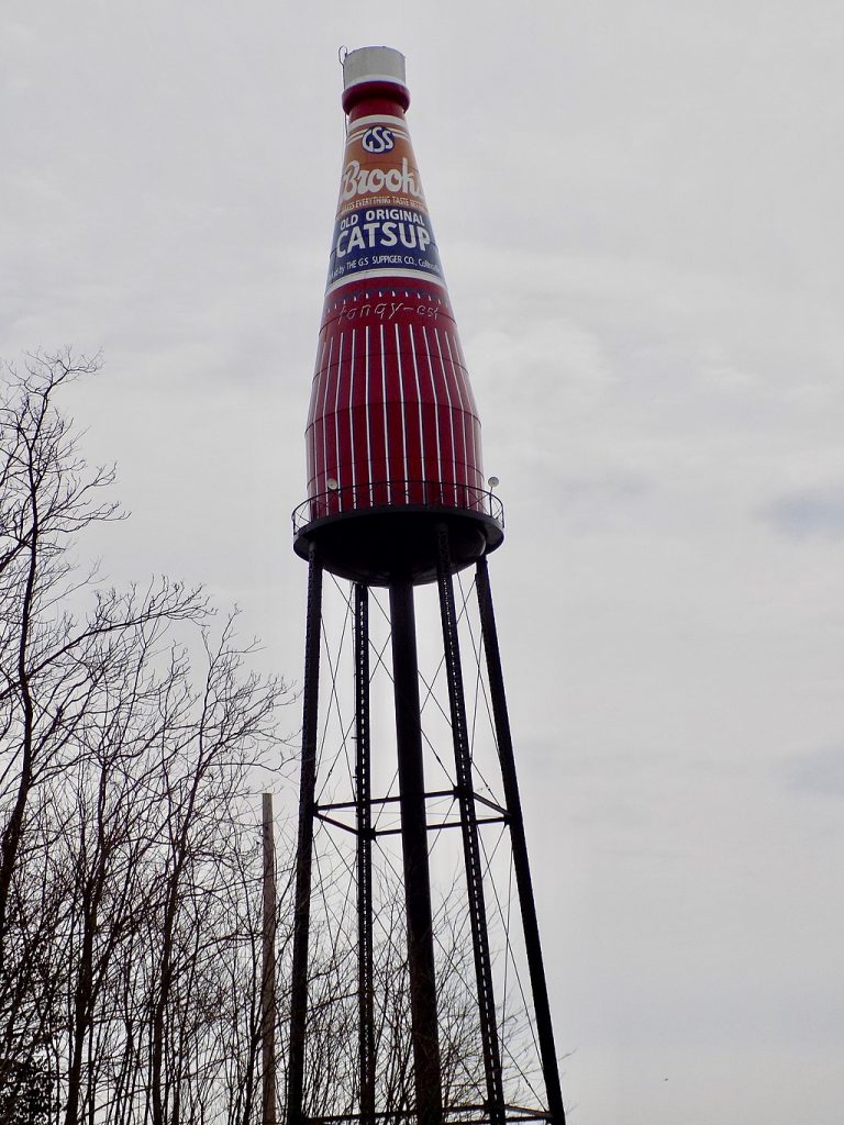 31 Weird Pit Stop Attractions In The U.S | Outdoorsy 31 Weird Pit Stop Attractions In The U.S | Outdoorsy