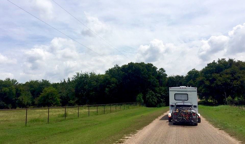 why everyone should try out rv life