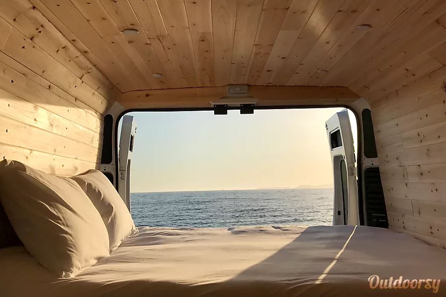 9 Crazy & Cool RVs on Outdoorsy | Outdoorsy RV Rental Marketplace