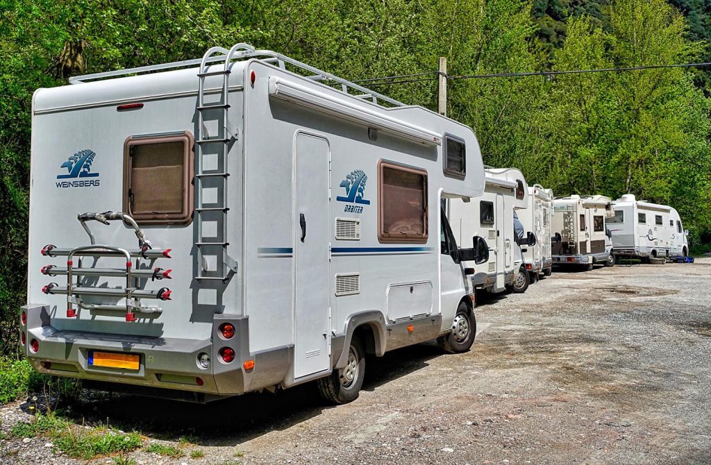 Camping on a Weekday - Outdoorsy