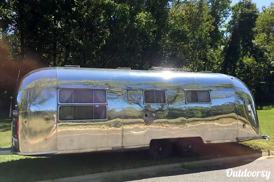 9 Crazy & Cool RVs on Outdoorsy | Outdoorsy RV Rental Marketplace