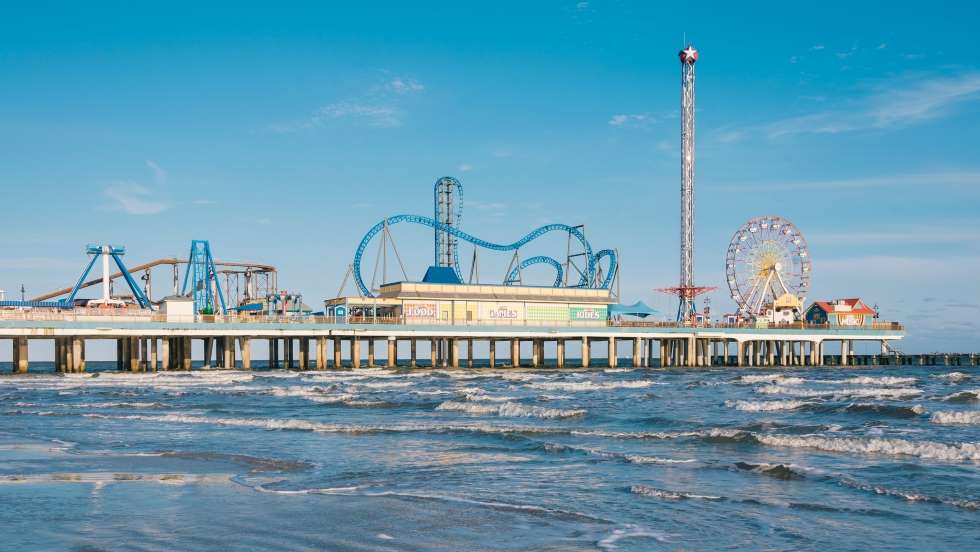 cheap vacation ideas in Texas, best summer vacation spots in Texas, summer drive across Texas in an RV, places to go in Texas in an RV during the summer, RV travel in Texas during the summer, best summer vacation spots in Texas, Texas RV summer vacation, best places to visit in Texas in an RV during the summer, cheap vacation spots, to see in Texas in an RV during the summer, cheap family vacation ideas, things to see in Texas in an RV during the summer