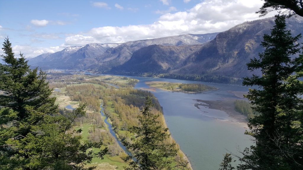 beacon rock, washington