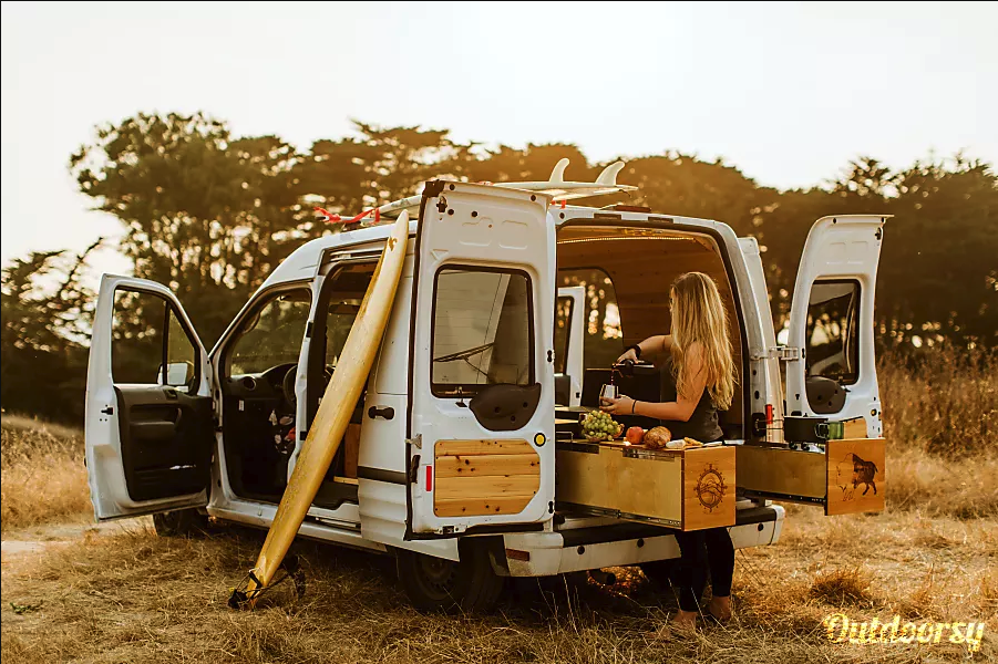 Under $150: 10 Cute Campervans Ready To Take You Away This Weekend