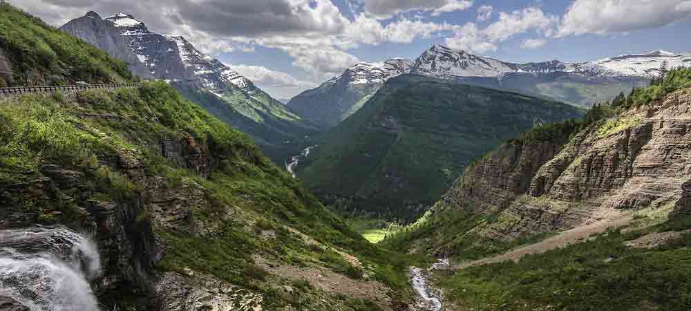 A Quest For The Best: Scenic Weekend Drives In The U.S.