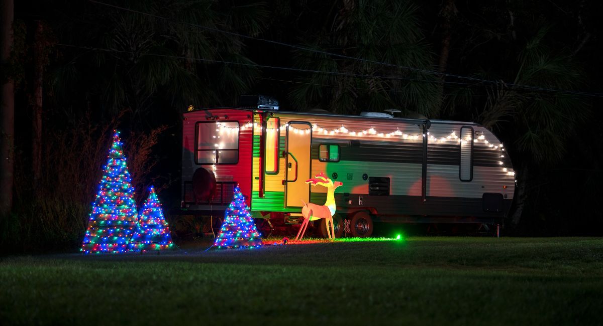 Christmas and New Year's RV Getaways: Warm Destinations, Holiday Lights, and Camping Tips