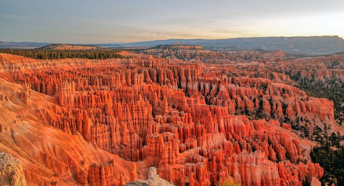 Bryce Canyon RV Camping: Hoodoos by Day, Dark Skies by Night