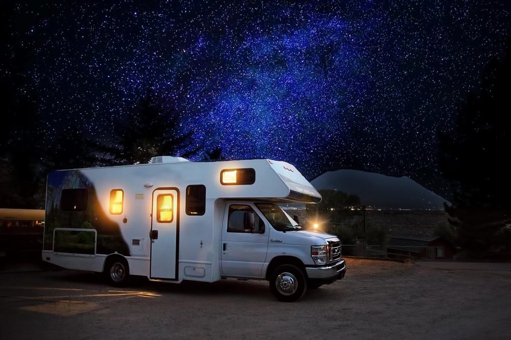 Camping on a Weekday - Outdoorsy