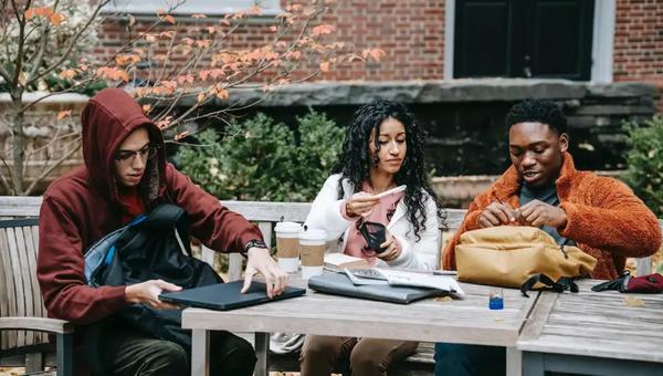 Choosing Between Student Cities In The North For Property Investment
