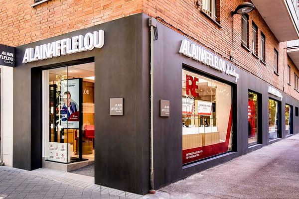 Centro auditivo Alain Afflelou Audiologo Reina Mercedes en Madrid