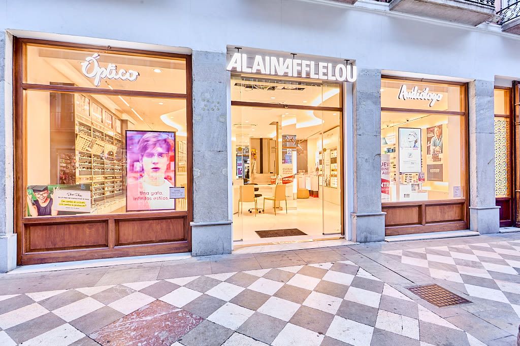 Alain Afflelou Audiólogo Granada Reyes Católicos | Centro auditivo