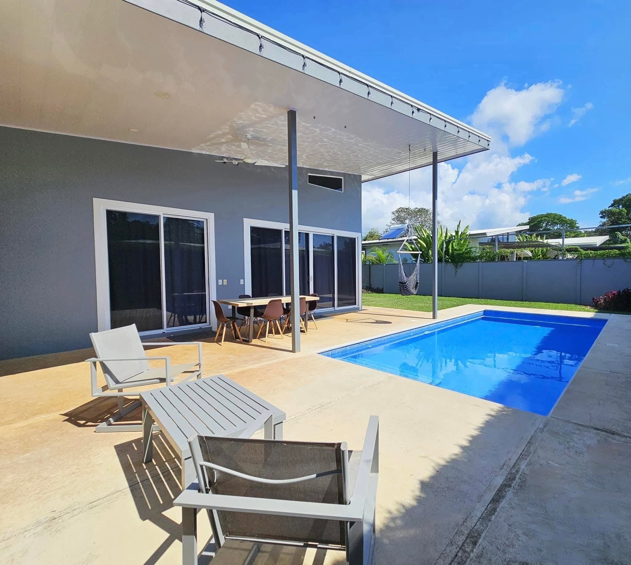 3 Bedroom Home with Private Pool- Long Term Rental