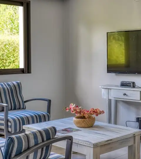3BR Home + Pool in Uvita Center – Long-Term Rental