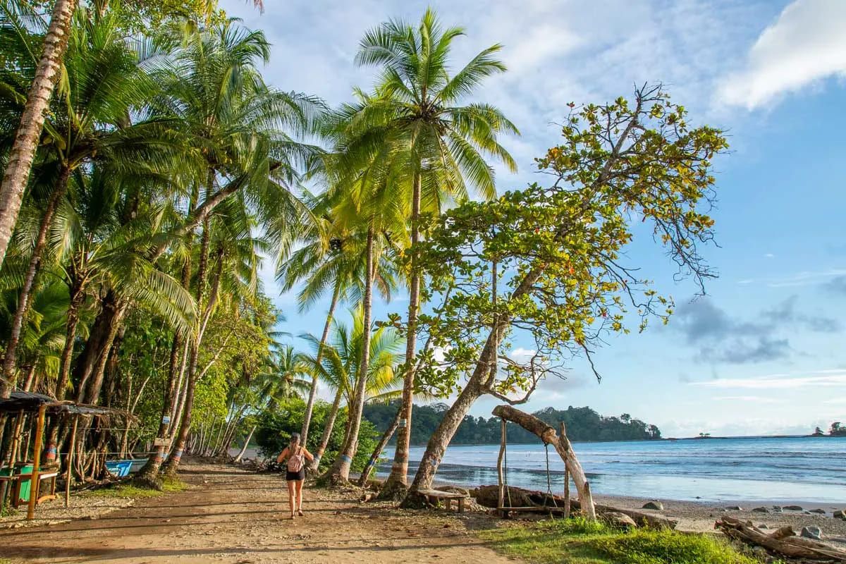 Playa Dominicalito